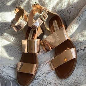STEVE MADDEN rose gold sandals